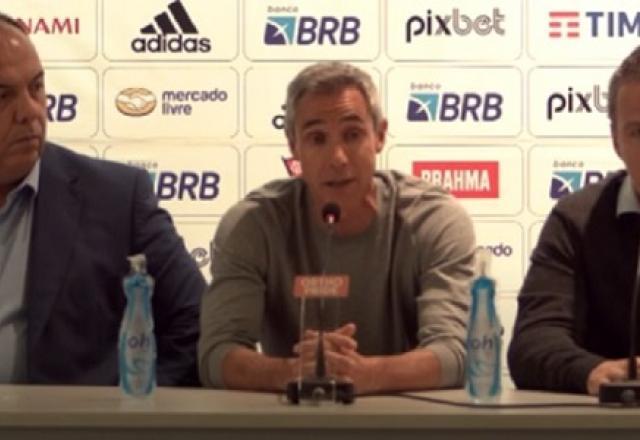 Paulo Sousa explica confusão com Diego Alves no Flamengo: "Falta de comunicação"