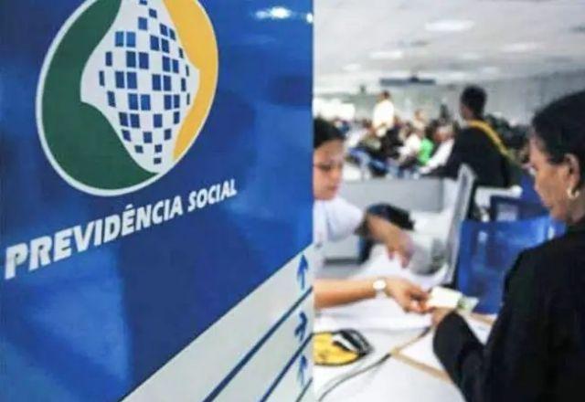 Segurados do INSS com NIS final 3 recebem hoje segunda parcela do 13º