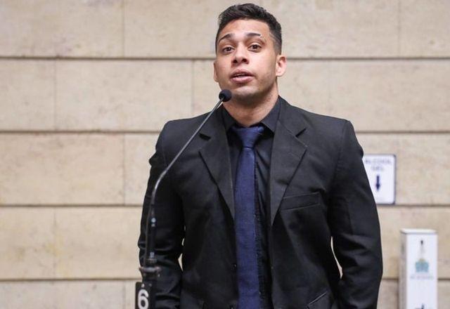 Ex-funcionária de Gabriel Monteiro relata casos de assédio moral e sexual