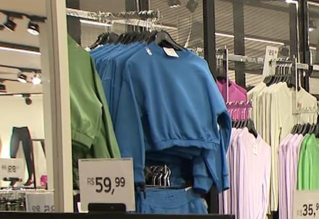 Projeto de reciclagem de roupas desperta interesse em grandes empresas