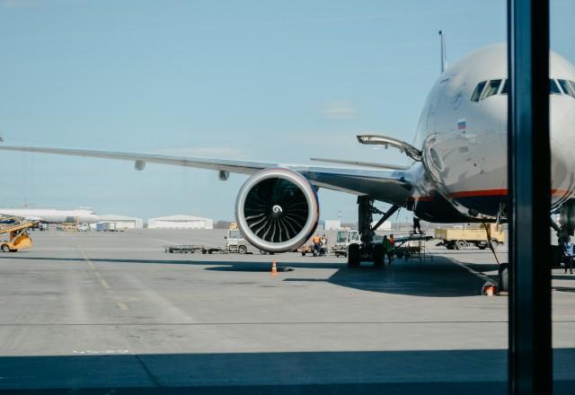 EUA suspendem teste de covid obrigatório para viajantes internacionais