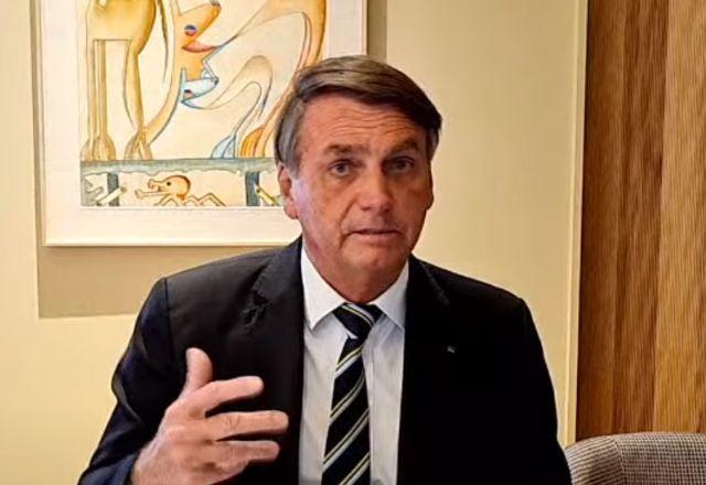 "Muitos bancos não estão satisfeitos comigo", diz Bolsonaro