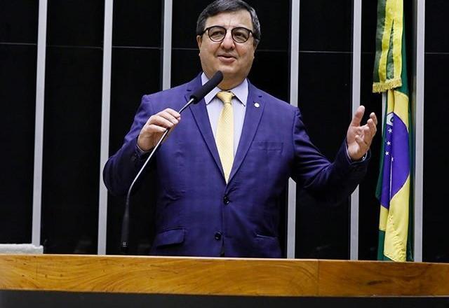 PEC dos Benefícios: relator mantém texto do Senado e promete relatório ainda nesta 3ª