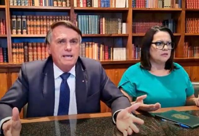 Bolsonaro: "Duvido desse sistema eleitoral, é um direito meu"