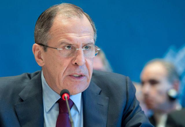 Lavrov afirma que objetivos militares vão além do leste da Ucrânia