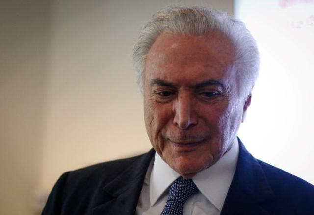 Temer conversa com Baleia Rossi e data da convenção do MDB é mantida