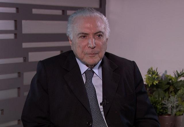 "Vai transcorrer com muita tranquilidade", diz Temer sobre processo eleitoral