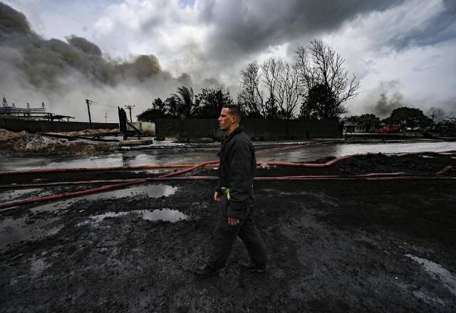 Cuba: bombeiros dizem que incêndio em instalação petrolífera foi controlado