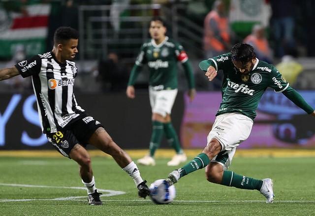 Libertadores: Palmeiras pode perder Scarpa e Danilo para os dois jogos da semifinal