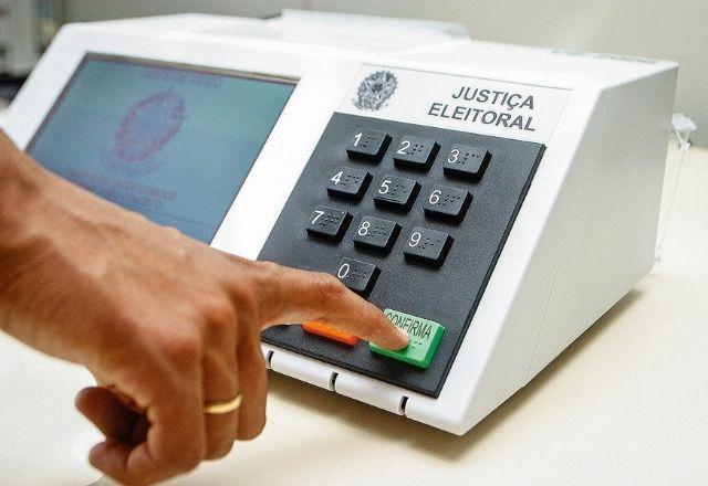 Entenda o que é voto em trânsito e saiba como solicitar