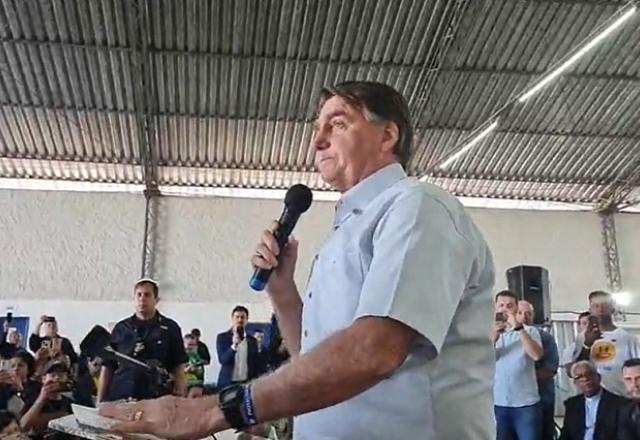 Em 1º ato oficial de campanha, Bolsonaro convoca apoiadores para 7 de Setembro