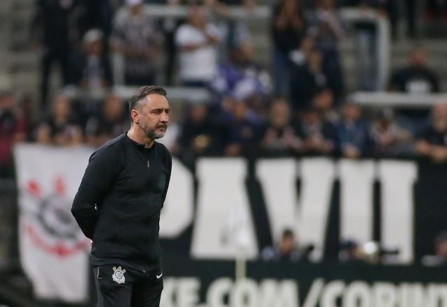 Vítor Pereira: "Vim para o Corinthians por paixão. Por me sentir identificado"