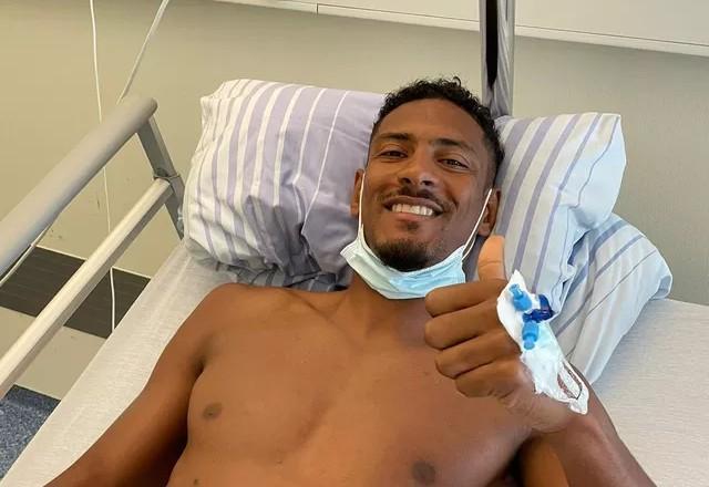 Em recuperação de tumor, Haller não projeta retorno: "O importante é me sentir bem"