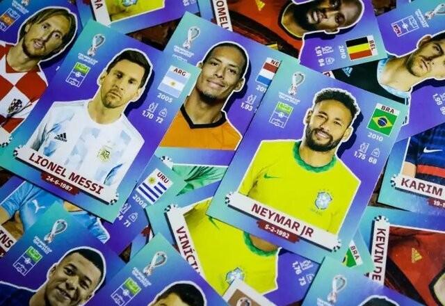 Procon-SP questiona Panini por reclamações e atrasos de álbuns e figurinhas