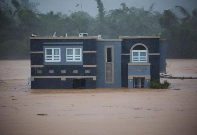 Furacão Fiona chega na República Dominicana após atingir Porto Rico