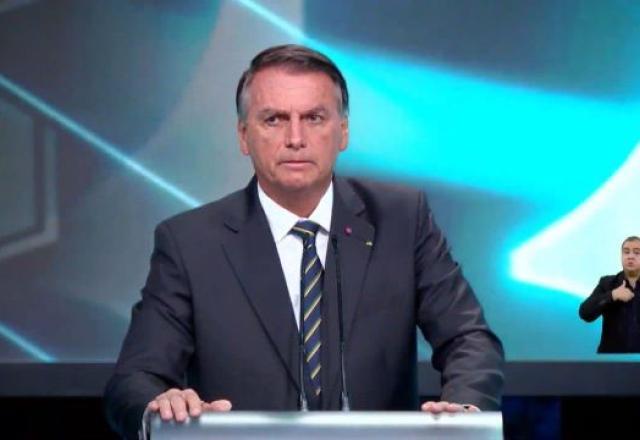 Bolsonaro culpa Orçamento por cortes em merenda escolar