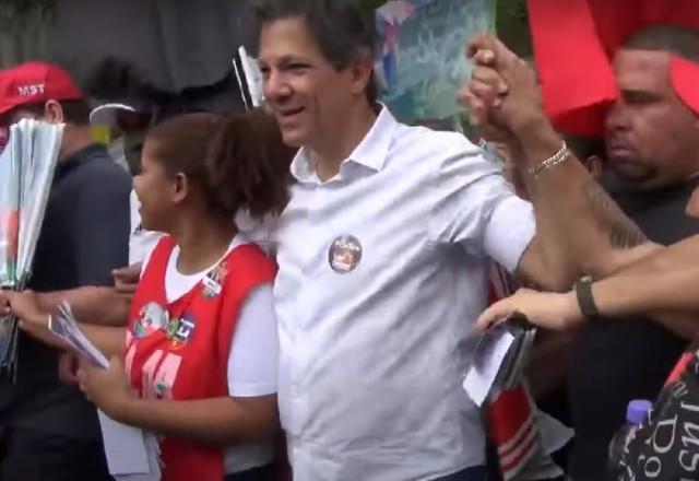 SP: Haddad visita maior favela da capital; Tarcísio não teve agenda