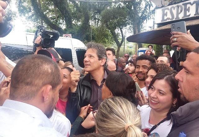 RJ não serve de exemplo para segurança pública, afirma Haddad