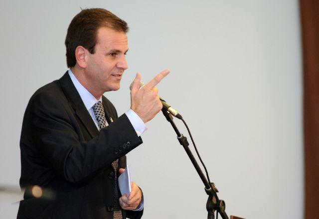 "Na cidade do Rio não iremos permitir", diz Paes sobre bloqueios