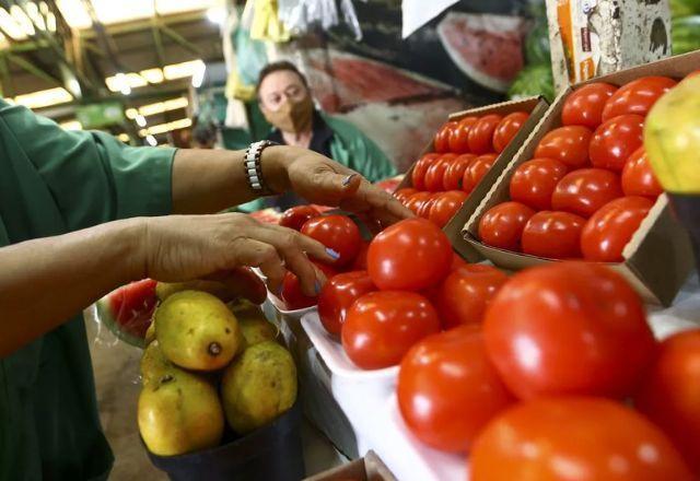 IPCA-15 volta a subir; prévia da inflação de novembro chega a 0,53%