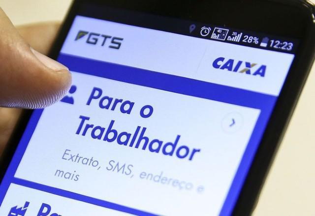 Caixa libera saque-aniversário para nascidos em dezembro