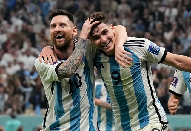 Argentina iguala Brasil em número de finais de Copa do Mundo; veja ranking