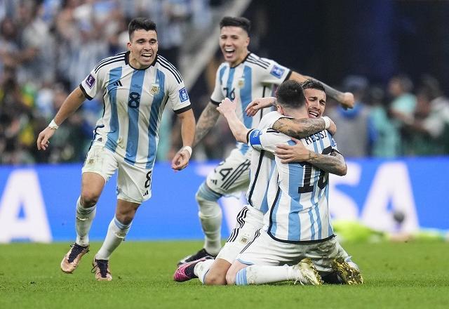 Argentina é tricampeã mundial no Catar; veja todos os vencedores da Copa