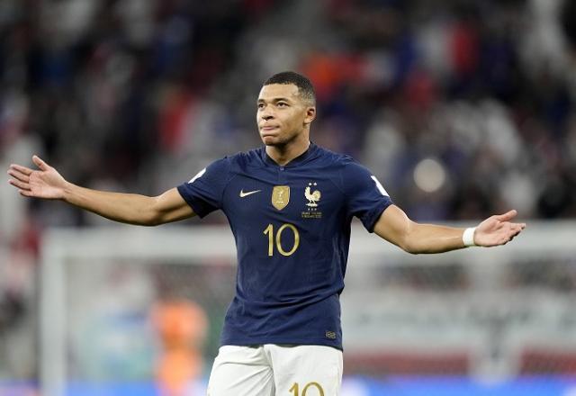 Mbappé quebra silêncio após vice na Copa e avisa: "Nós voltaremos"