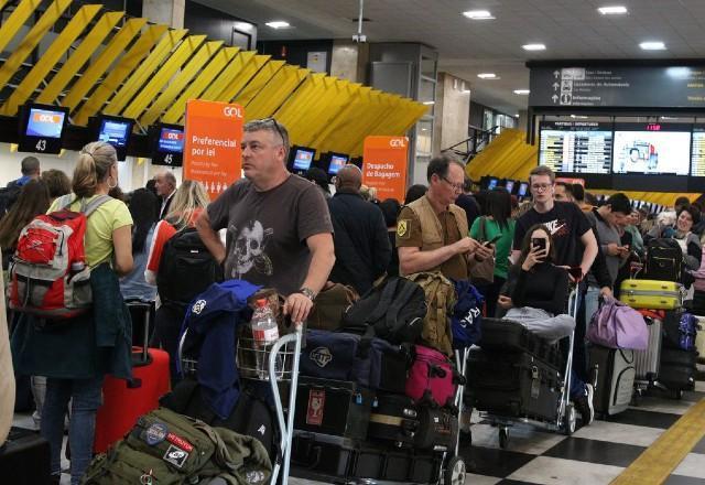 Primeiro dia de greve dos aeronautas tem 25 voos cancelados e 150 atrasados