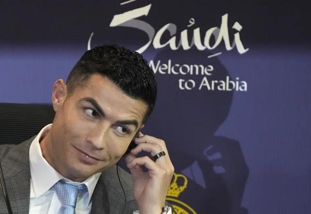 ONG cobra Cristiano Ronaldo: "Deveria falar sobre direitos humanos"