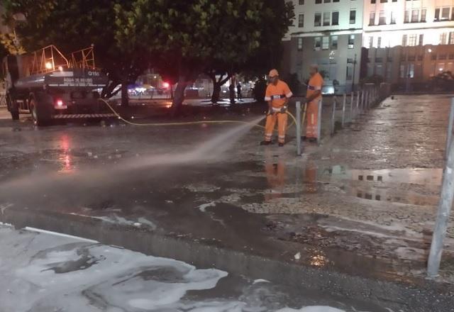 Prefeitura do Rio coleta 22,4 toneladas de lixo em acampamento desmontado