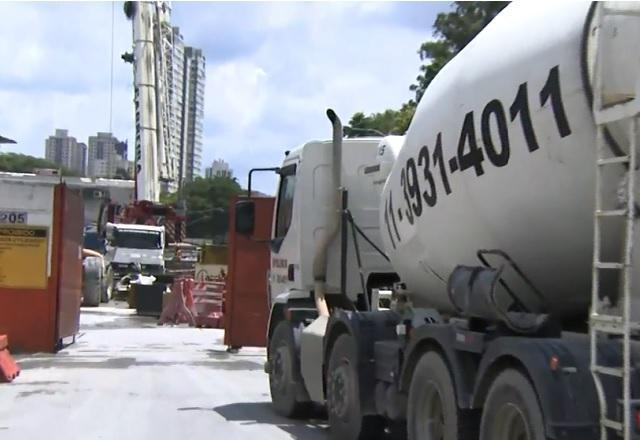 SP: funcionário de obras do metrô morre atropelado por caminhão