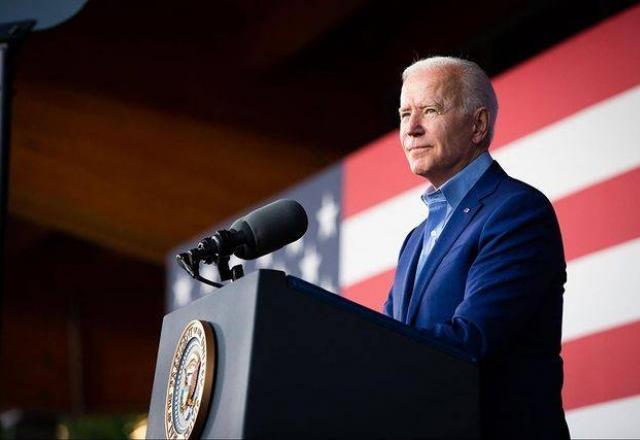 Após tiroteios, Biden reforça pedido ao Congresso para proibição de armas