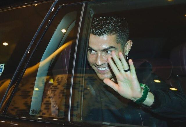 Cristiano Ronaldo corre risco de ser suspenso do futebol por um mês