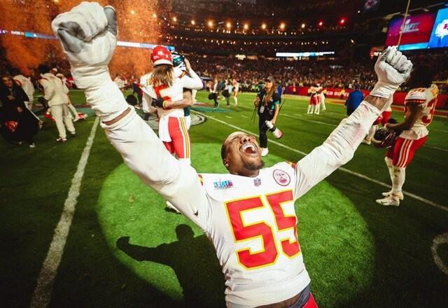 Kansas City Chiefs vence Philadelphia Eagles e conquista o Super Bowl