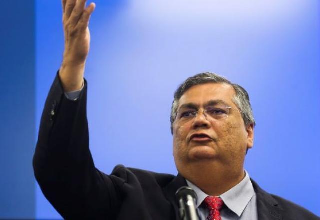 Dino: CPI dos atos antidemocráticos pode tirar foco da reforma tributária