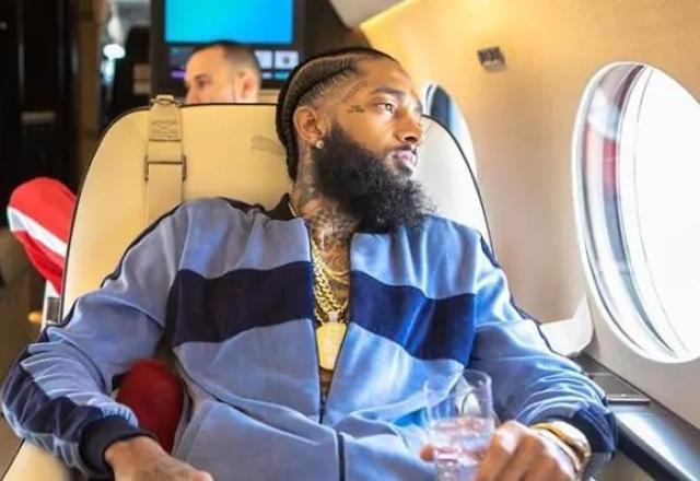 Assassino de Nipsey Hussle é condenado a pelo menos 60 anos de prisão