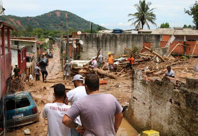 Prefeitura de São Sebastião pede que turistas não visitem cidade