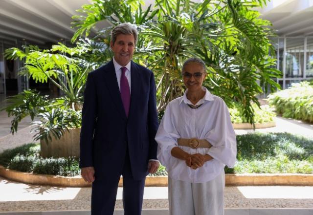 John Kerry encerra visita ao Brasil sem anunciar recursos para o Fundo Amazônia