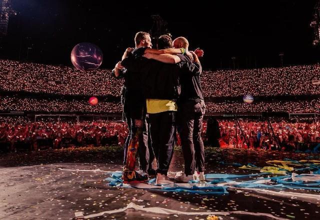 Coldplay vai levar pessoas em situação de rua para show em São Paulo