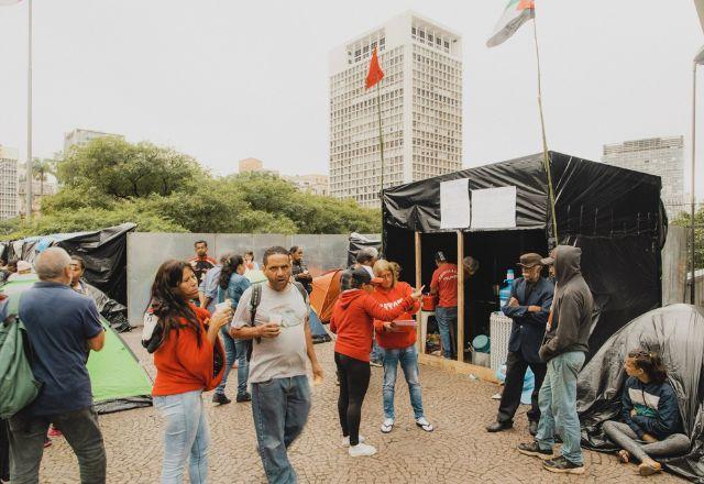 MTST acampa em frente a sede da Prefeitura de São Paulo