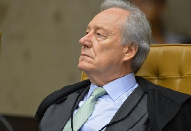 Ministro do STF suspende norma que proibia indicação de ministros para estatais