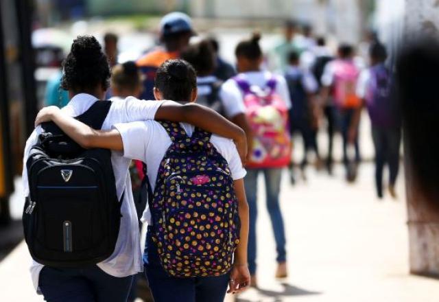 Estudo mostra que 36 pessoas morreram em ataques violentos a escolas desde 2002