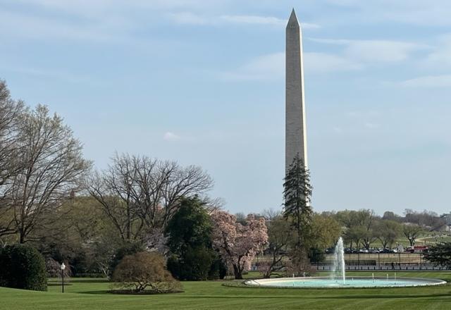 Casa Branca se distancia do assunto Trump indiciado