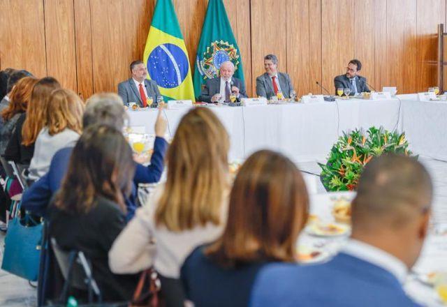 Presidente diz escolher para STF ministro que não dê voto pela imprensa