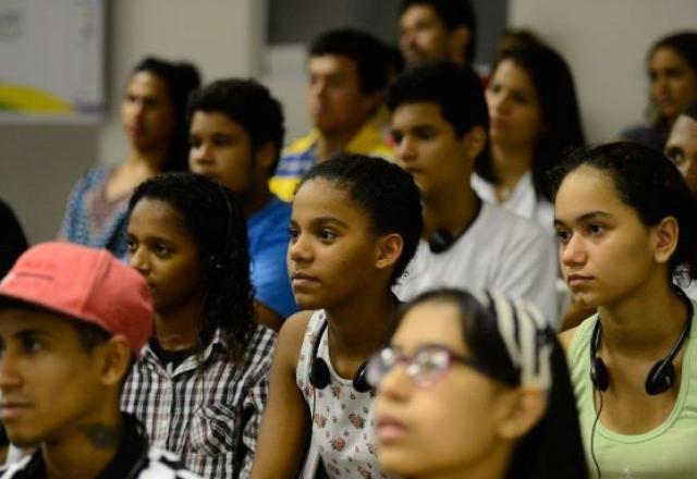 Conheça o Conselho Nacional da Juventude