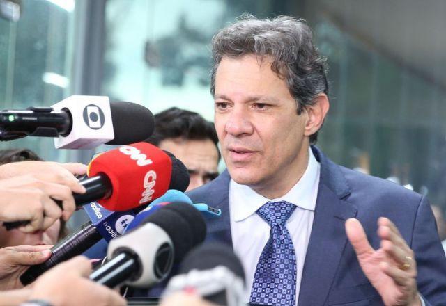 Haddad defende arcabouço fiscal sem punição para estouro de gastos