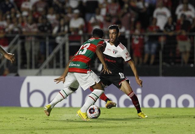 São Paulo rescinde contrato de Pedrinho por ameaça de morte à namorada