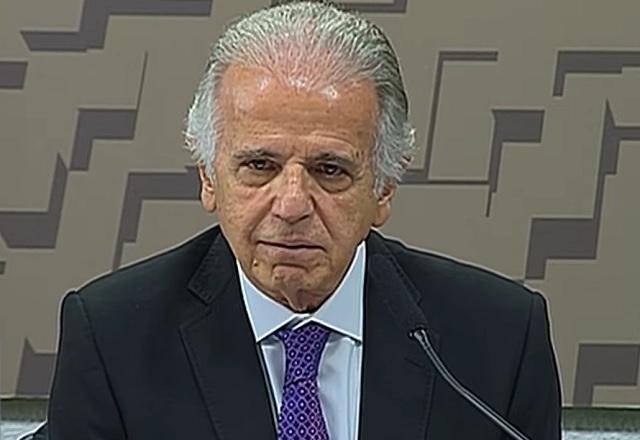 Múcio: "Em momento nenhum as Forças Armadas têm participado de política"