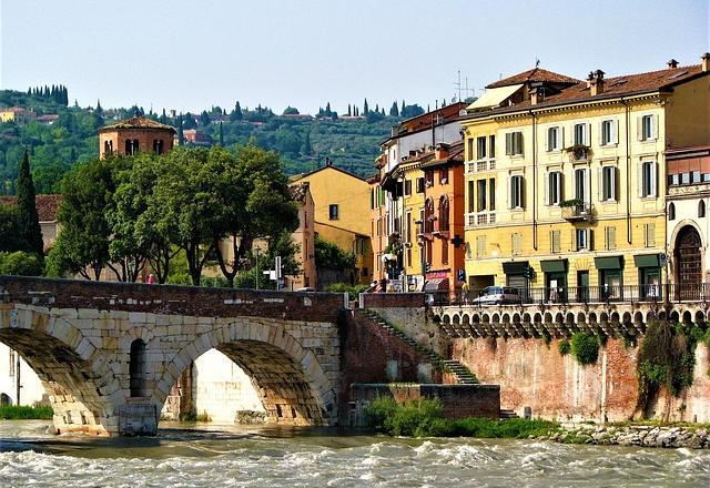 Conheça a Verona, cidade onde se passa a história de Romeu e Julieta